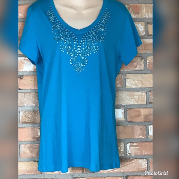 Active basic plus size top - Picture 3 of 3